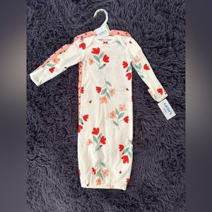 BRAND NEW SET OF 2 CARTERS NIGHT GOWN SAC 3 MO